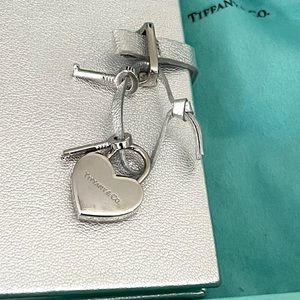 Tiffany & Co. Diary Silver Grain Leather With Heart Shaped Locket
